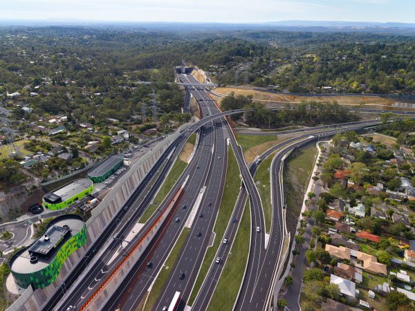 Expressway bridge and tunnel