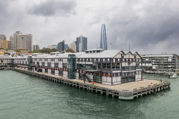 Walsh_Bay_Arts_Wharf_1_Arthur_Vay
